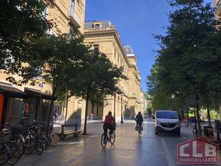 Oficina en venta en Centro en San Sebastián-Donostia