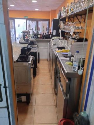 Local comercial en venta en El Bajondillo en Torremolinos