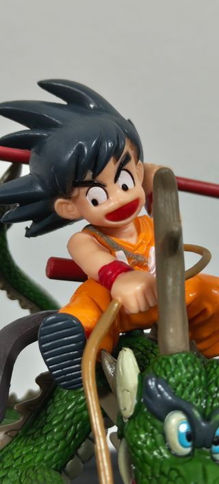 Dragon Ball Z Son Goku Shenron Figura