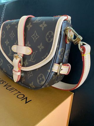 Louis Vuitton Saumur BB Borsa a Spalla