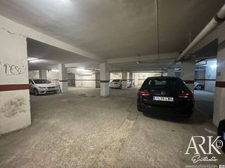 Garaje en venta en Centro en Gandia