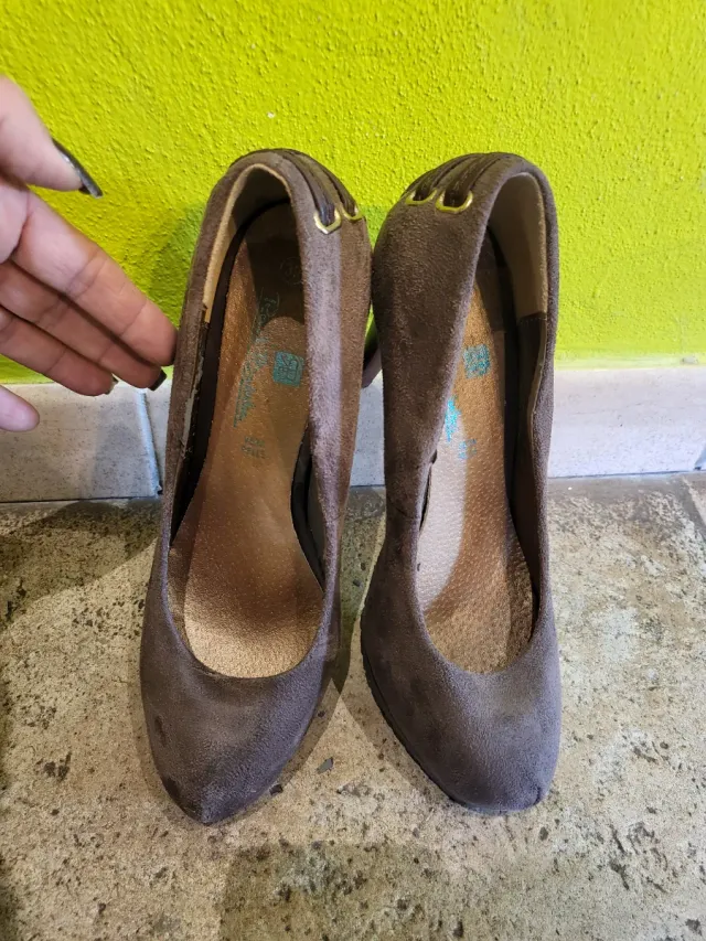 Scarpe Décolleté Marroni con Tacco