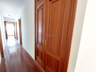 Piso en venta en Ensanche - Sar en Santiago de Compostela