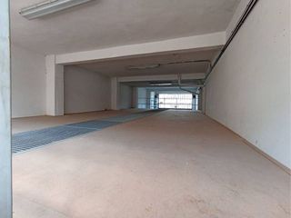 Local comercial en venta en Zona Sur en Burgos