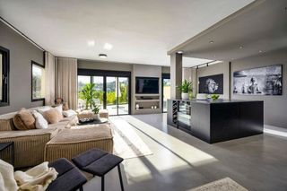 Casa adosada en alquiler en Benahavís