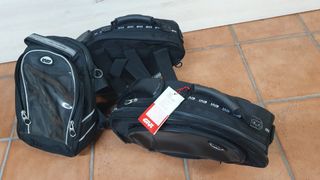 Juego Alforjas Moto Givi Laterales y Depósito