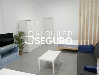 Estudio en alquiler en La Unión - Cruz de Humilladero - Los Tilos en Málaga