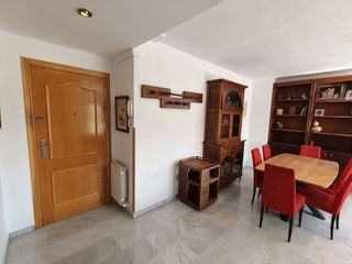 Piso en alquiler en Cervantes en Granada