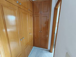 Piso en alquiler en Cervantes en Granada