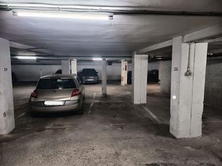 Garaje en alquiler en Huerta de la Reina - Trassierra en Córdoba