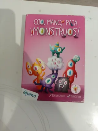 Juego de cartas ¡Ojo, Mano, Pata Monstruos!
