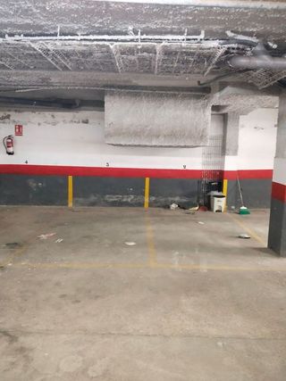 Garaje en venta en El Perellonet en Valencia