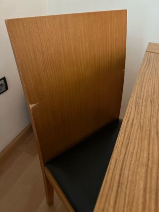 Mesa comedor y 4 sillas madera, extensible
