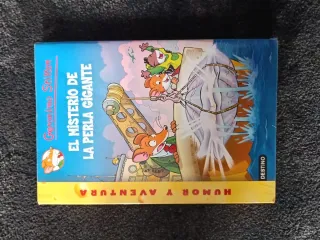 Libros  dos de tapa dura