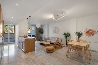 Piso en venta en Puerto Banús en Marbella