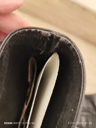 Botas de piel negras