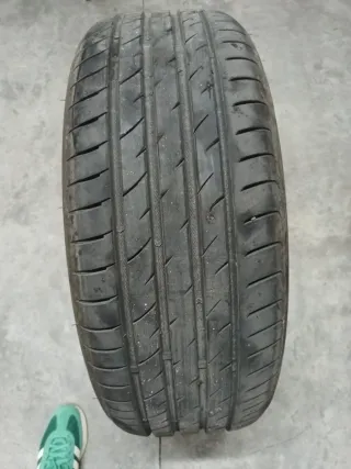 Neumático Goodride 235/50R19 99W