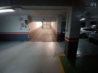 Garaje en venta en Hospital en Valladolid