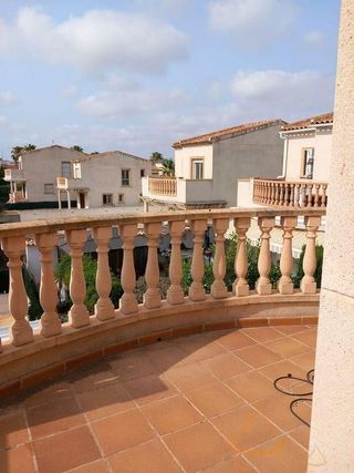 Chalet en alquiler en Urbanizaciones en Guardamar del Segura