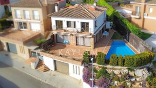 Chalet en venta en Roca Grossa - Serra Brava en Lloret de Mar