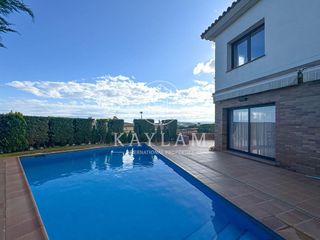 Chalet en venta en Roca Grossa - Serra Brava en Lloret de Mar