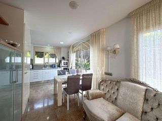 Chalet en venta en Roca Grossa - Serra Brava en Lloret de Mar