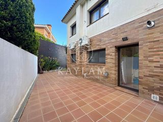 Chalet en venta en Roca Grossa - Serra Brava en Lloret de Mar