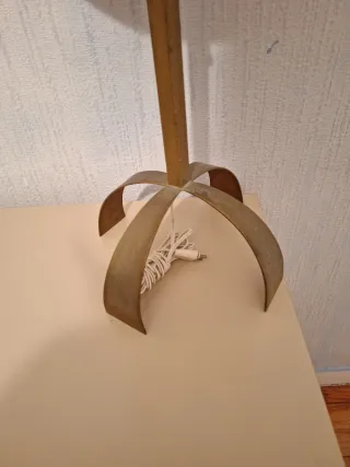 Lámpara de mesa tela y metal