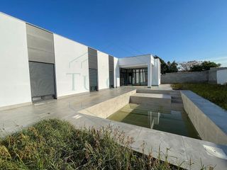 Chalet en venta en La Banda - Campo de Fútbol en Chiclana de la Frontera