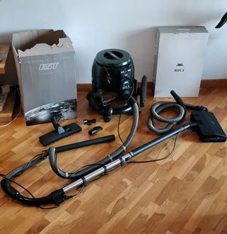 Aspiradora Hyla con accesorios