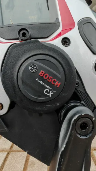 Bicicleta eléctrica Ghost ASX, 2021.