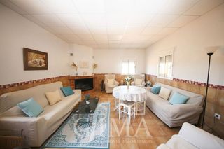 Chalet en venta en Tomelloso