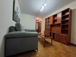 Piso en alquiler en El Llano en Gijón