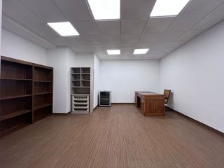 Nave industrial en alquiler en Colina en Madrid