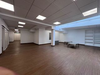 Nave industrial en alquiler en Colina en Madrid