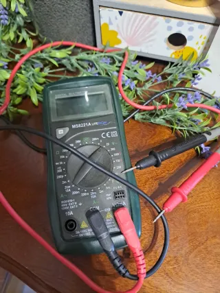 Multímetro Digital MS8221A LIFE DOM