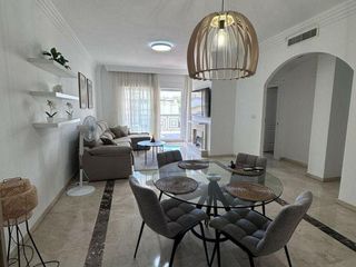 Piso en alquiler en Nueva Andalucía centro en Marbella