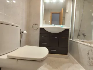 Alquiler anual piso 4 hab