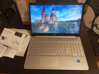 Ordenador HP Plata y Negro