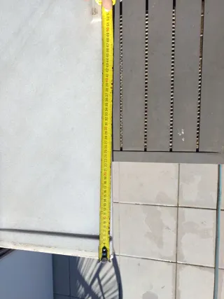 Pieza de mármol. Ideal para jardin, lavadero...