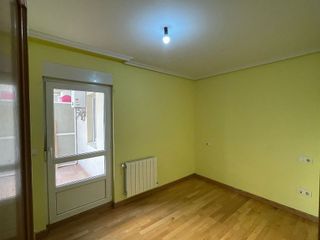 Piso en venta en Crucero - Pinilla en León