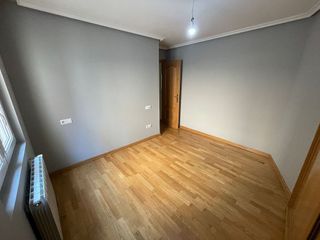 Piso en venta en Crucero - Pinilla en León
