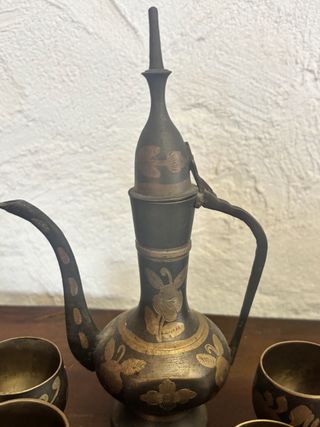 Tetera Marroquí y 5 Vasos Metálicos
