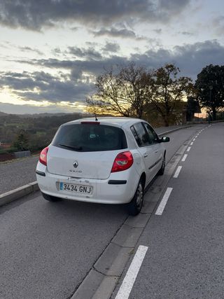 Renault Clio 2006