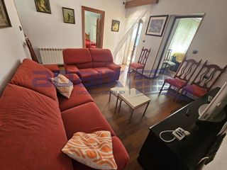 Casa adosada en venta en El Poblado - Abulagar en Puertollano