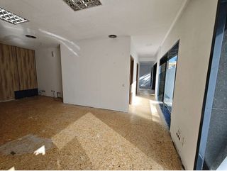 Local comercial en alquiler en Zona Concordia en Burjassot