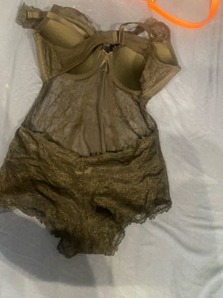 Body lencería Oysho negro encaje