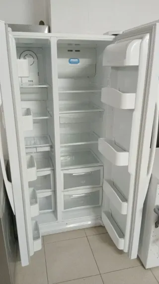 Frigorifero Americano Bianco
