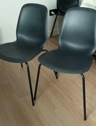 Sillas IKEA Sefast Negras (2 unidades) tengo 6