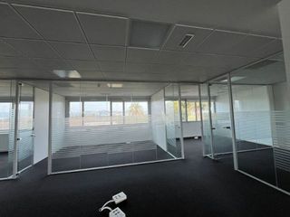 Oficina en alquiler en Zona Industrial en Prat de Llobregat, El